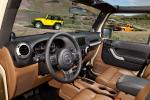Jeep Wrangler Sahara 2011 года